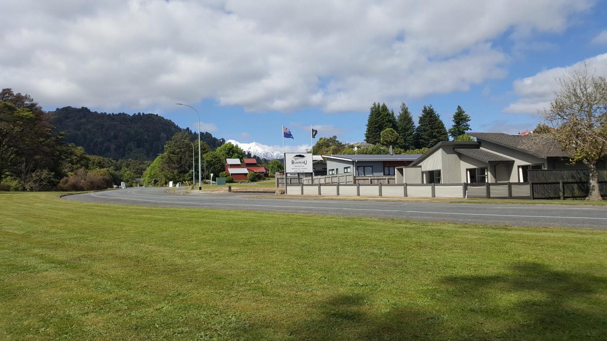Ruapehu Mountain Motel&Lodge Ohakune Bagian luar foto